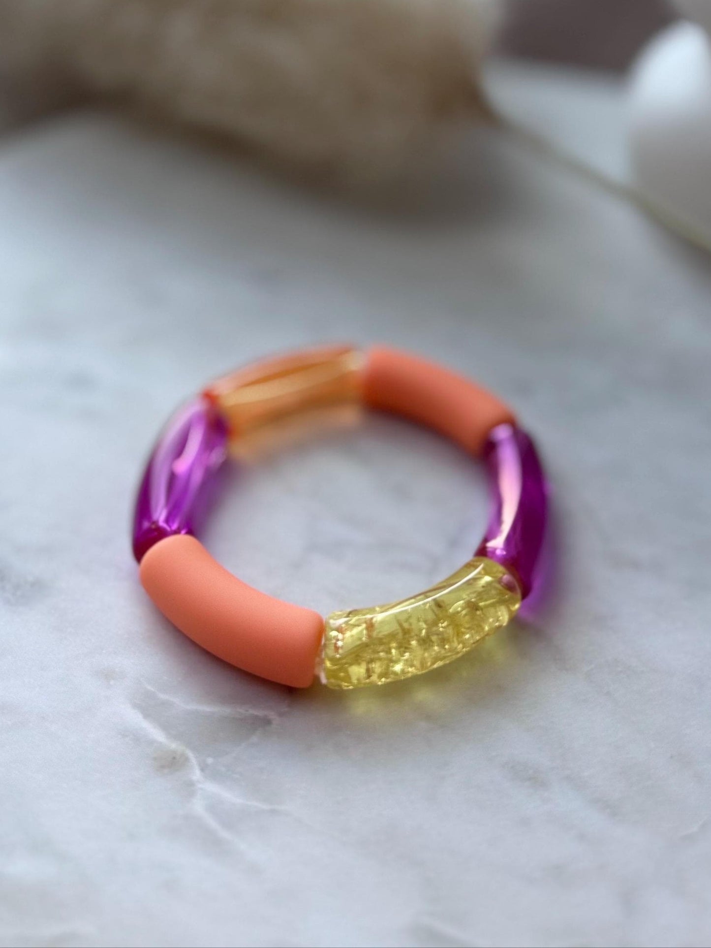 Bunter Armreif - Handgefertigtes Tube Armband für den perfekten Summer Look im Retrostil