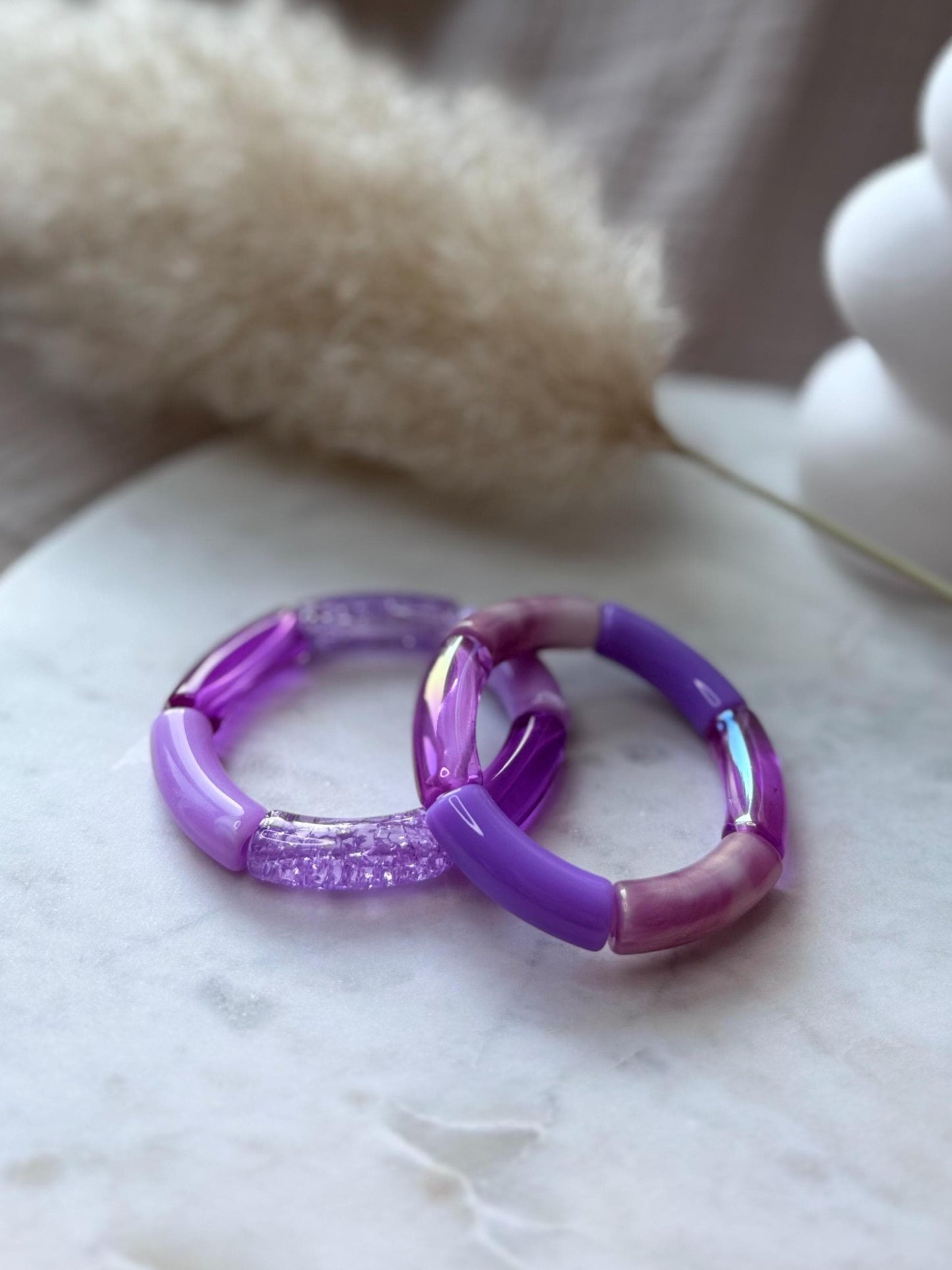 Lila Armreif - Handgefertigtes Tube Armband für den perfekten Summer Look im Retrostil