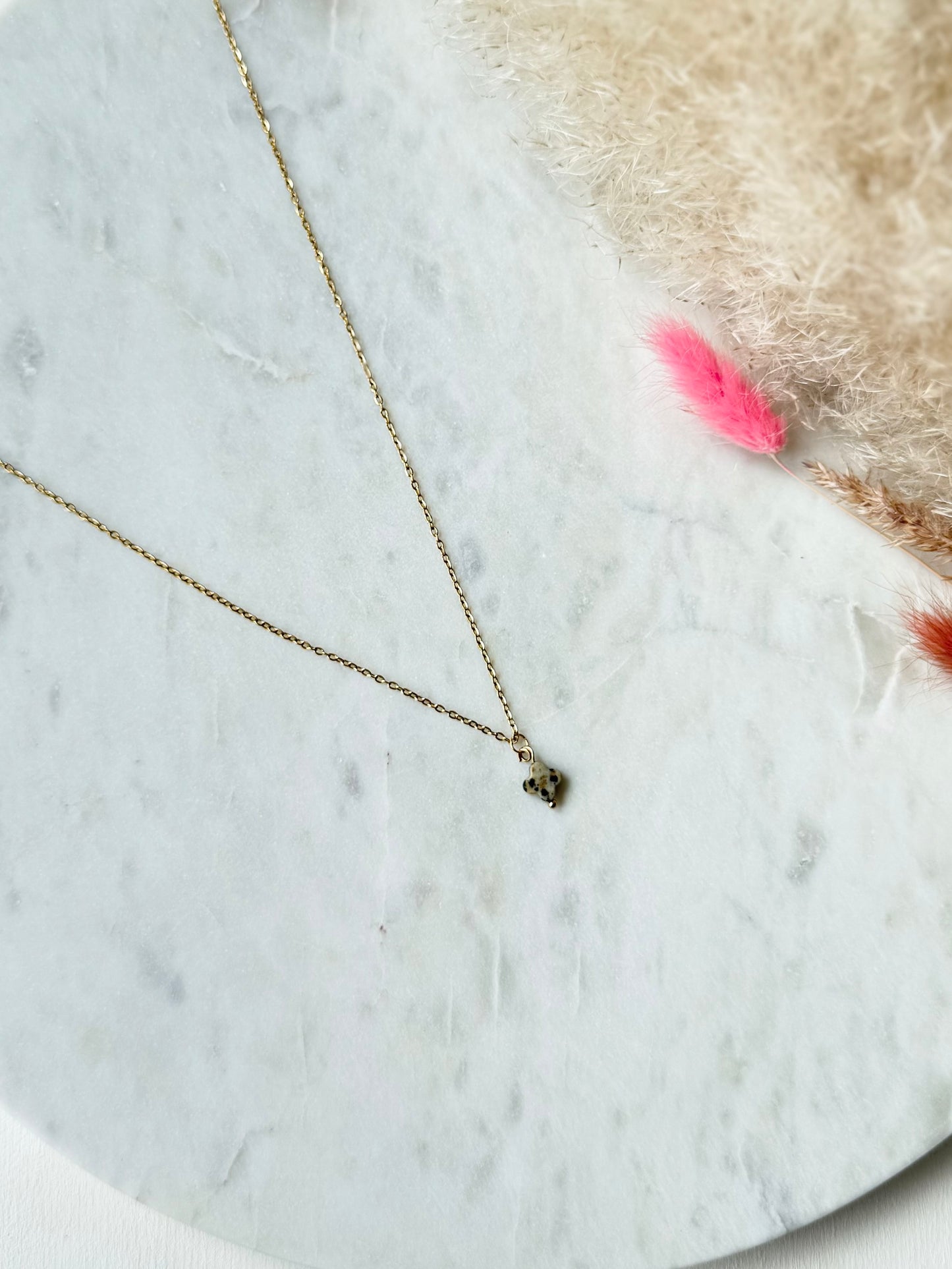 Vergoldete Edelstahlkette Dalmatinerjaspis Kleeblatt handgefertigt - Edelstein Schmuck Damen