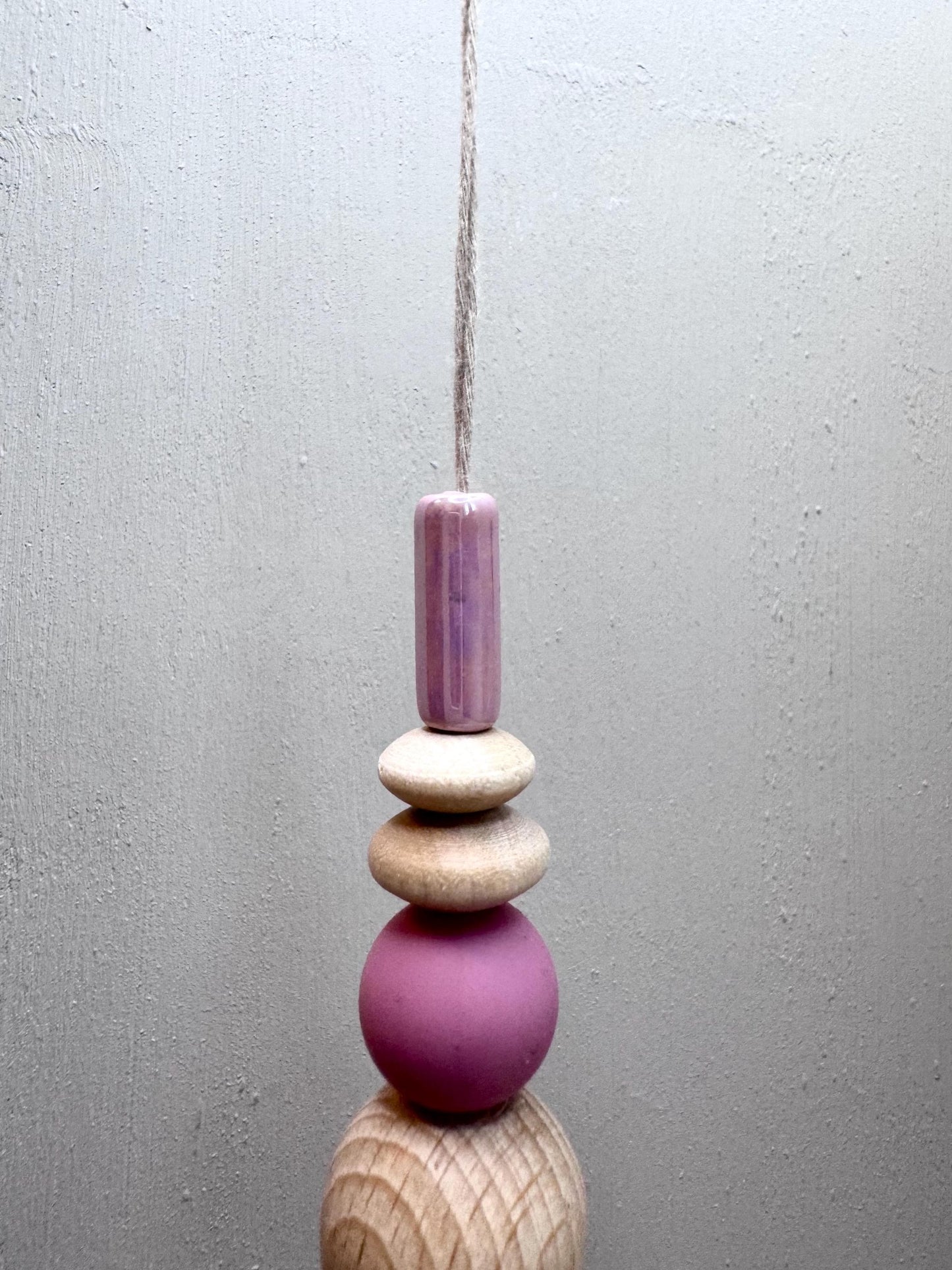 Handgefertigter schlichter Sonnenfänger - Suncatcher mit Prisma - Regenbogen Fensterdekoration aus Glas