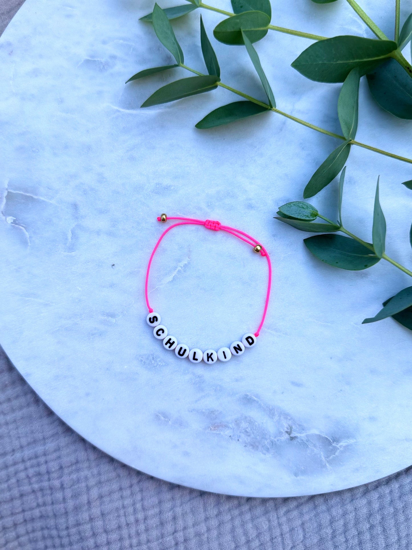 Buntes Schulkind Armband - Handgefertigt zur Einschulung Kinderarmband