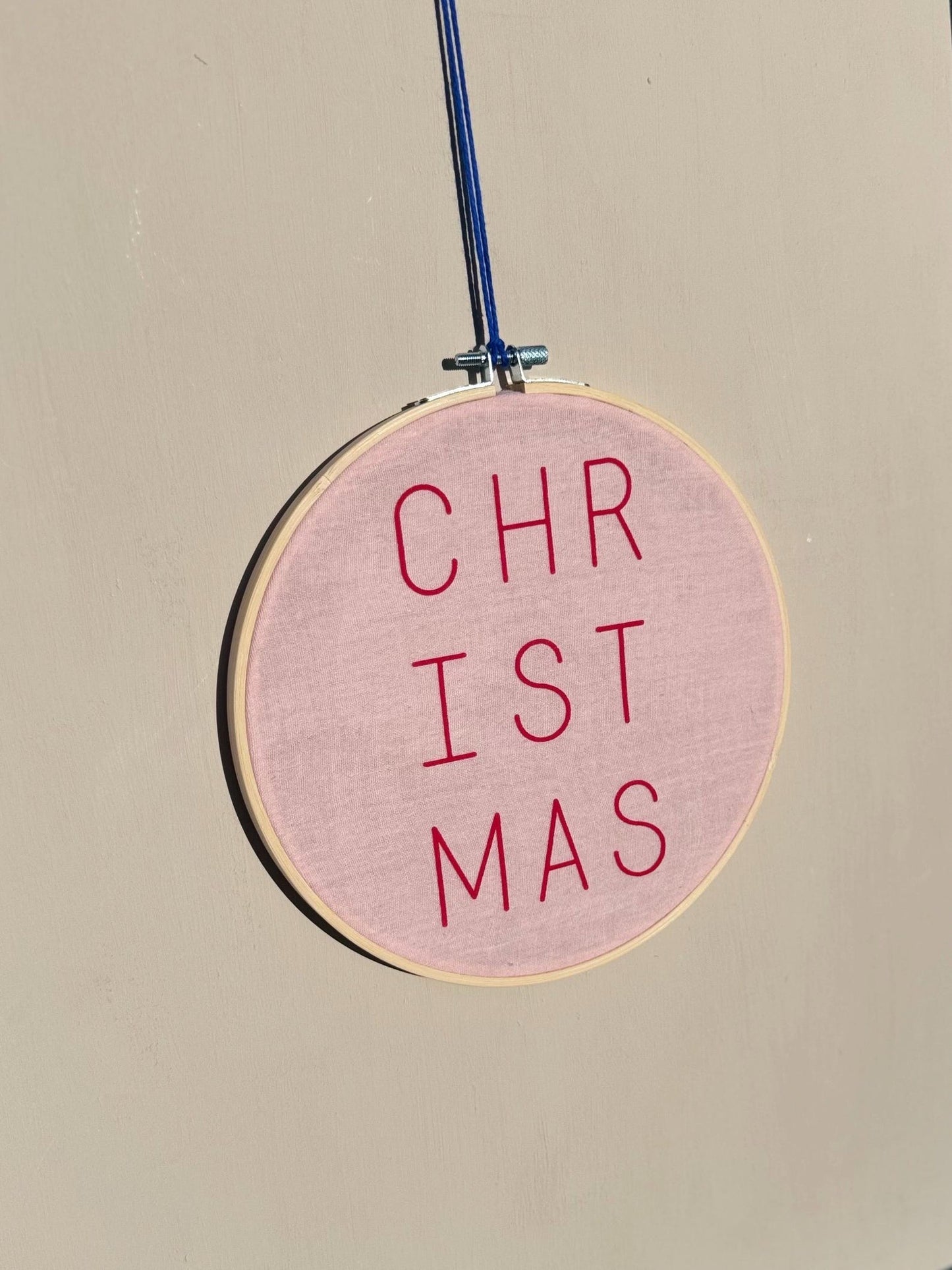 Stickrahmen "Christmas" Musselinstoff - Handgemachte Weihnachtsdeko Geschenkidee