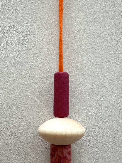 Handgefertigter bunter Sonnenfänger - Suncatcher mit Prisma - Regenbogen Fensterdekoration aus Glas