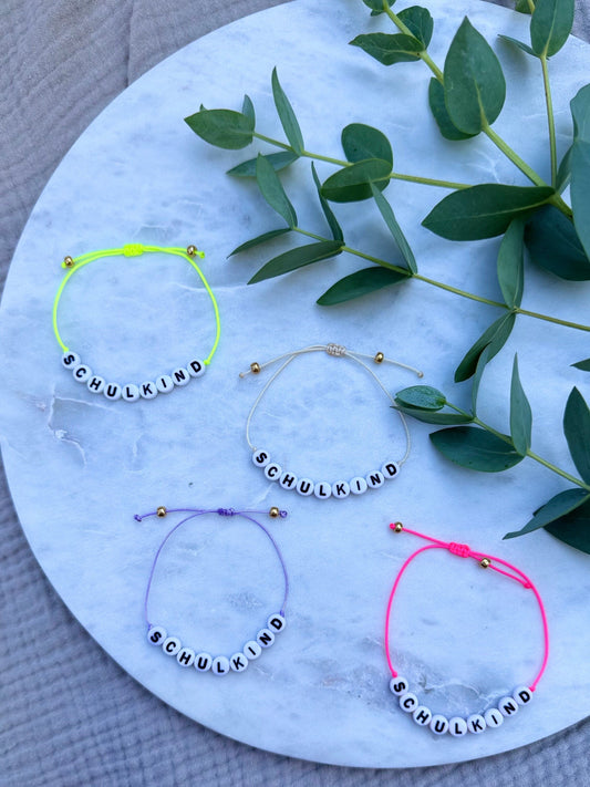 Buntes Schulkind Armband - Handgefertigt zur Einschulung Kinderarmband