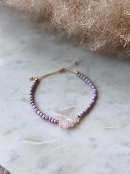 Zartes Edelsteinarmband handgefertigt - mit Rosenquarz - Freundschaftsarmband