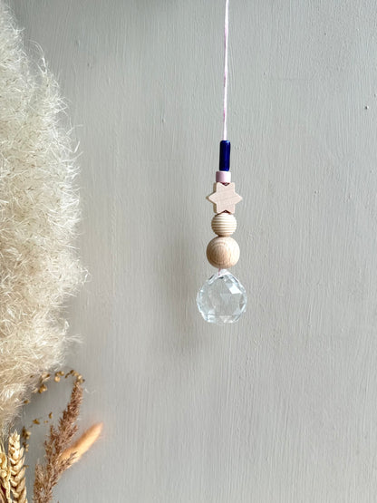 Handgefertigter schlichter Sonnenfänger STERN - Suncatcher mit Prisma - Regenbogen Fensterdekoration aus Glas - Rosa und Blau