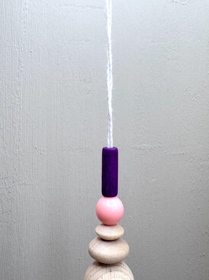 Handgefertigter bunter Sonnenfänger - Suncatcher mit Prisma - Regenbogen Fensterdekoration aus Glas