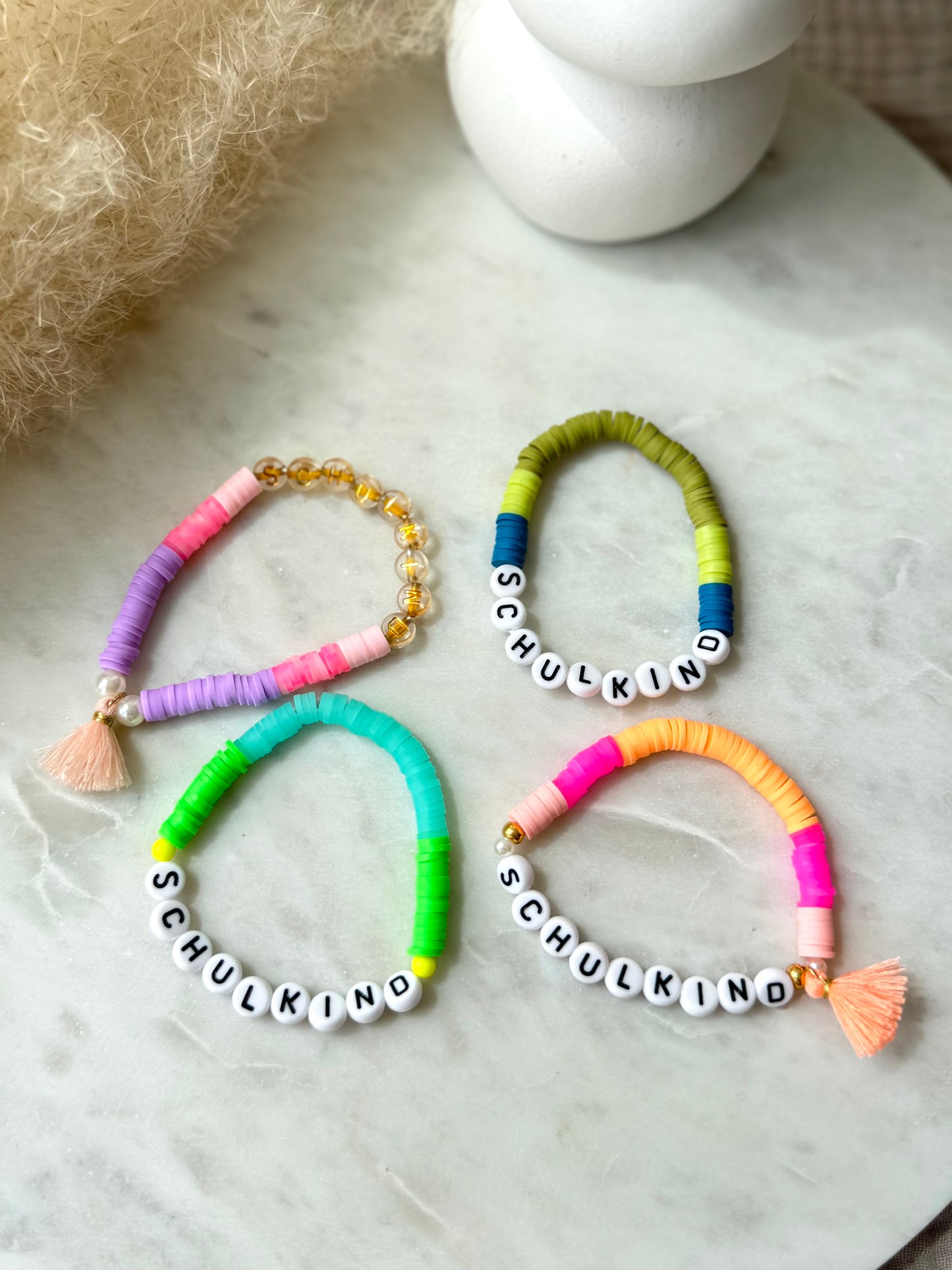 Schulkind Armband in Neongelb und Grün - Handgefertigt zur Einschulung Kinderarmband - Geschenk zur Einschulung - Schultüte