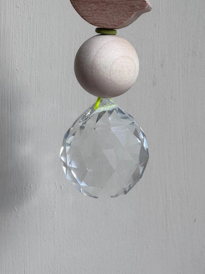 Handgefertigter bunter Sonnenfänger VOGEL - Suncatcher mit Prisma - Regenbogen Fensterdekoration aus Glas