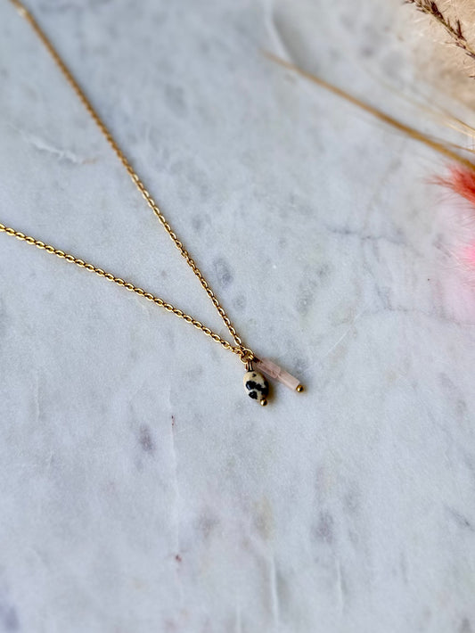Vergoldete Edelstahlkette Rosenquarz handgefertigt mit Rosenquarz Tubes und Dalmatiner Jaspis  - Edelstein Schmuck Damen