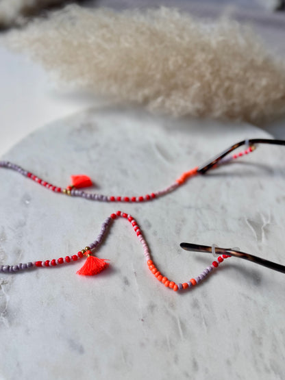 Bunte Brillenkette handgemacht - Rocaillesperlen in bunten Farben - mit Quasten