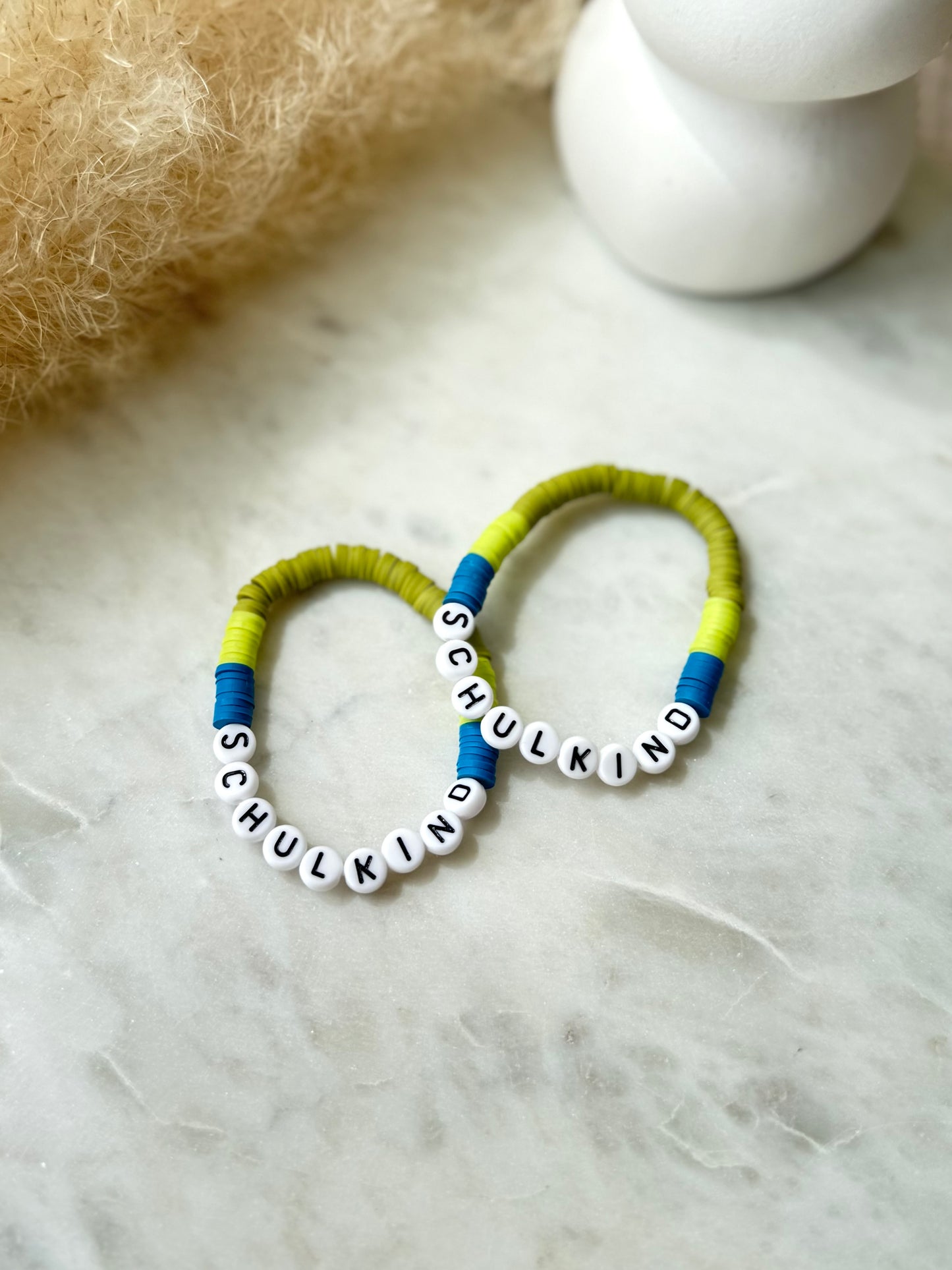 Schulkind Armband in Grün und Blau - Handgefertigt zur Einschulung Kinderarmband - Geschenk zur Einschulung - Schultüte