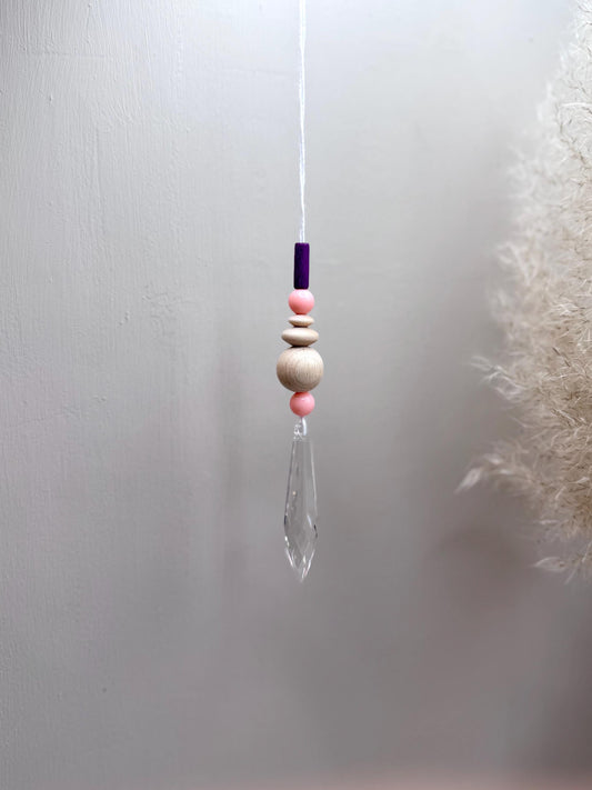 Handgefertigter bunter Sonnenfänger - Suncatcher mit Prisma - Regenbogen Fensterdekoration aus Glas