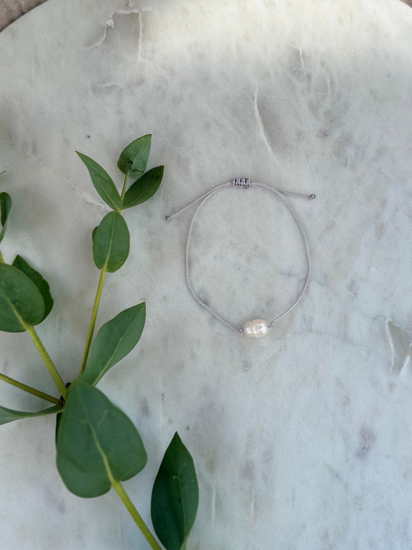 Süßwasserperlen Armband handgefertigt - Ibiza Style Freundschaftsarmband bunte Farben