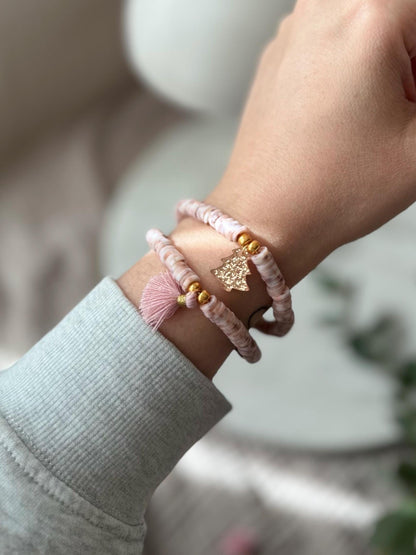 Katsuki Perlenarmband handgefertigt - Schlichtes Armband mit Weihnachtsbaum