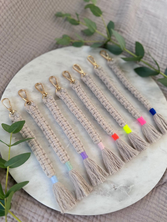 Handgefertigter Makramee Schlüsselanhänger - Boho Scandi Style Accessoire