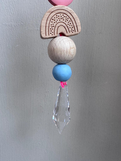 Handgefertigter bunter Sonnenfänger - Suncatcher mit Prisma - Regenbogen Fensterdekoration aus Glas