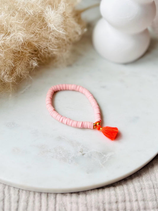 Katsuki Perlenarmband handgefertigt - Buntes Armband mit Quaste in Neonorange