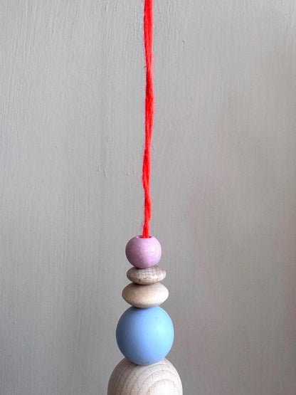 Handgefertigter bunter Sonnenfänger - Suncatcher mit Prisma - Regenbogen Fensterdekoration aus Glas