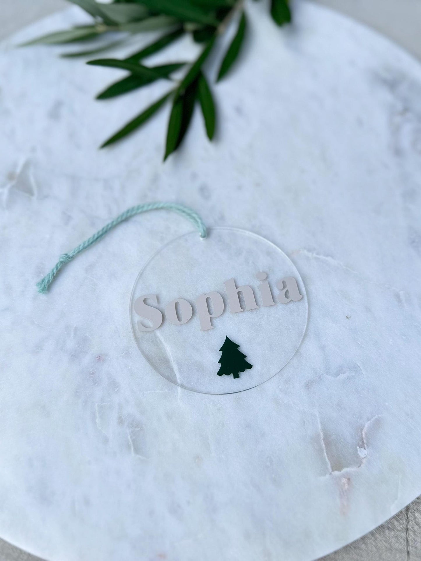 Personalisierter Weihnachtsanhänger handgefertigt - Christbaumkugel Baumschmuck Geschenkanhänger