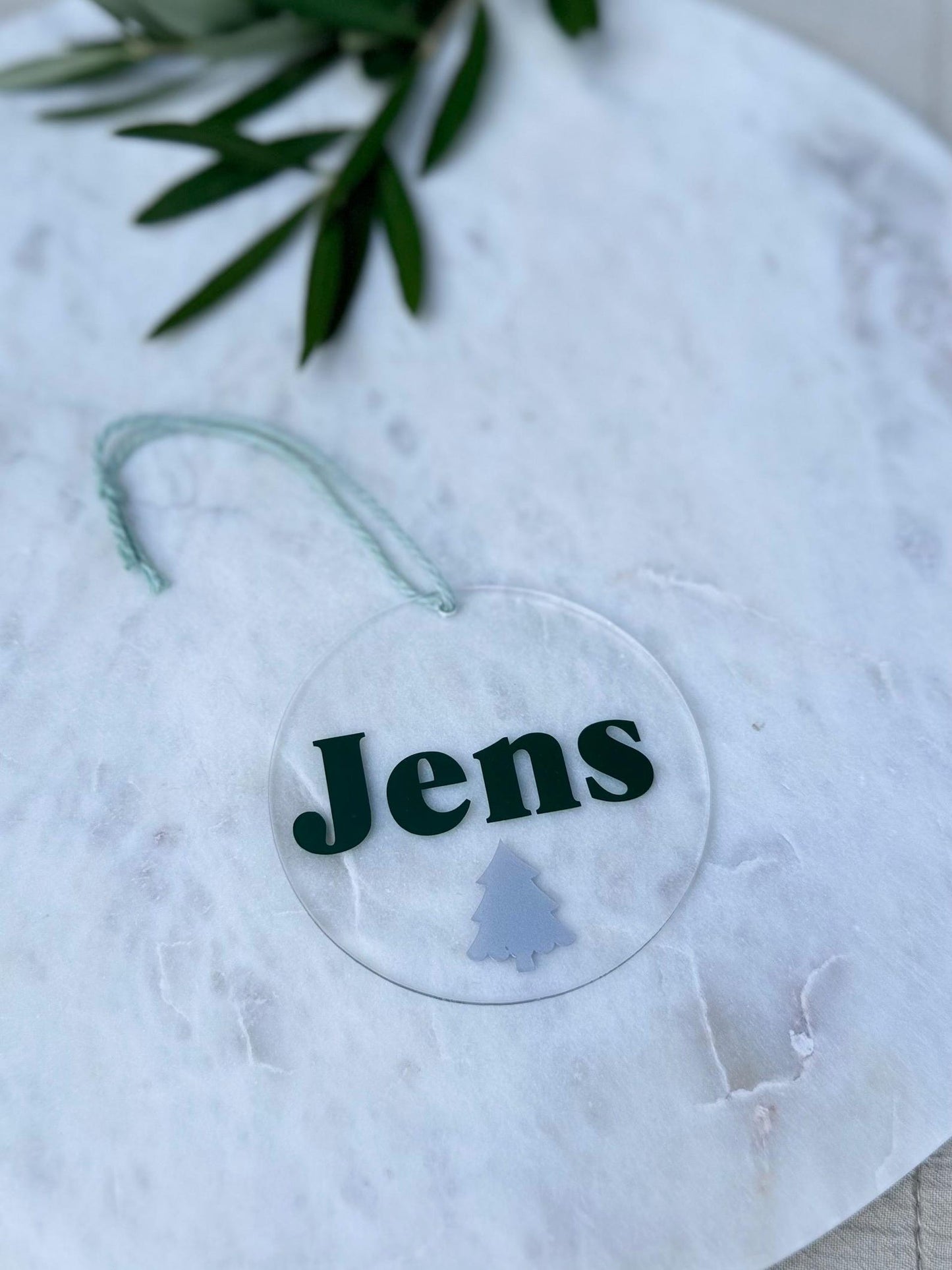Personalisierter Weihnachtsanhänger handgefertigt - Christbaumkugel Baumschmuck Geschenkanhänger